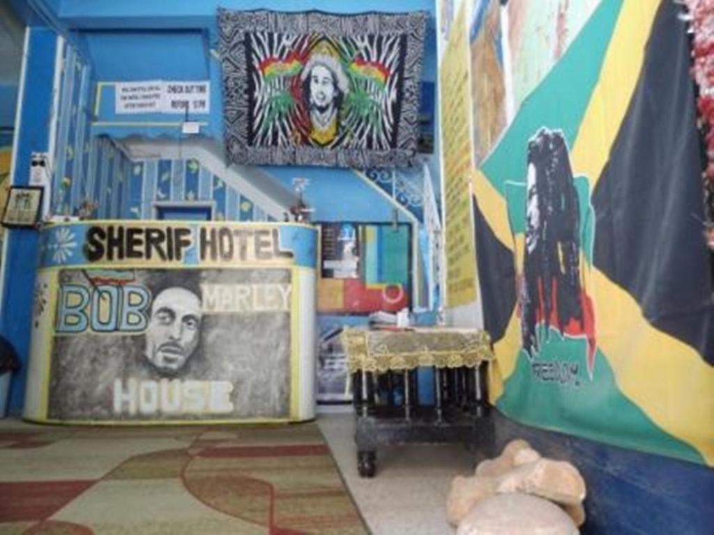 Bob Marley House Sherief Hotel Luxor Exteriör bild